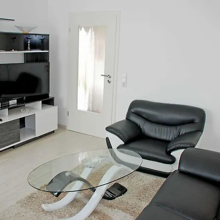 Neu - Mit Sonnenterrasse