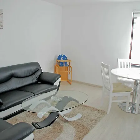 Neu - Mit Sonnenterrasse Privatunterkunft