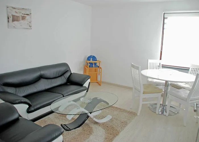 Neu _ Mit Sonnenterrasse 民宿